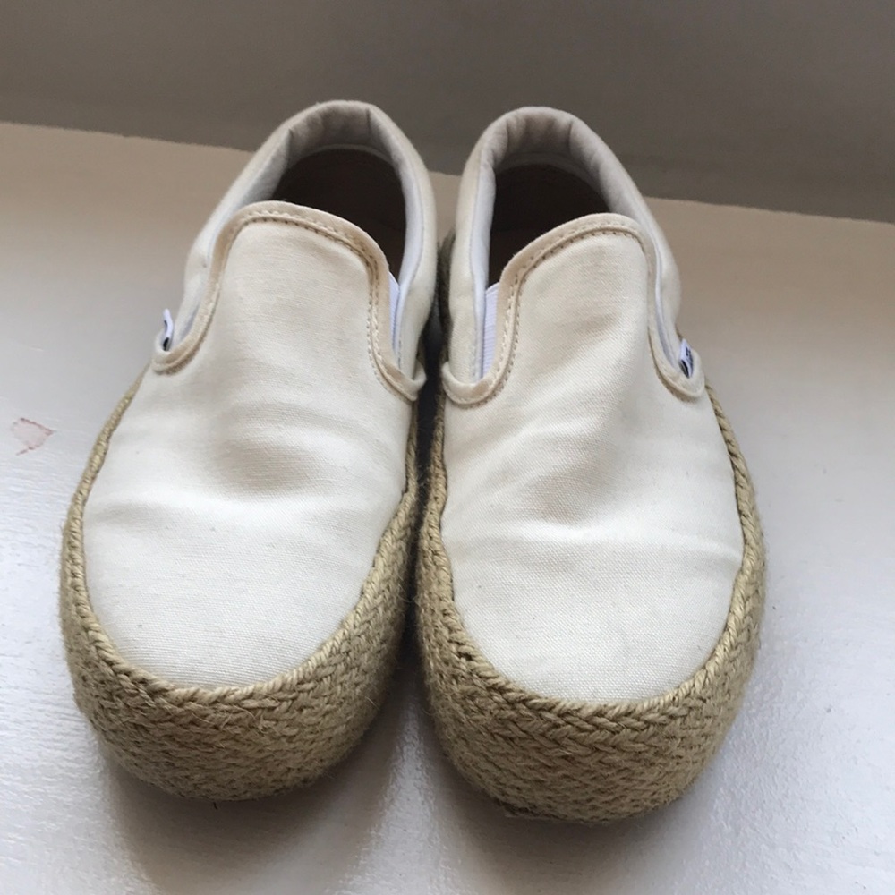 White Espadrilles vans